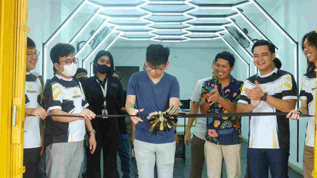 otopia jakarta
