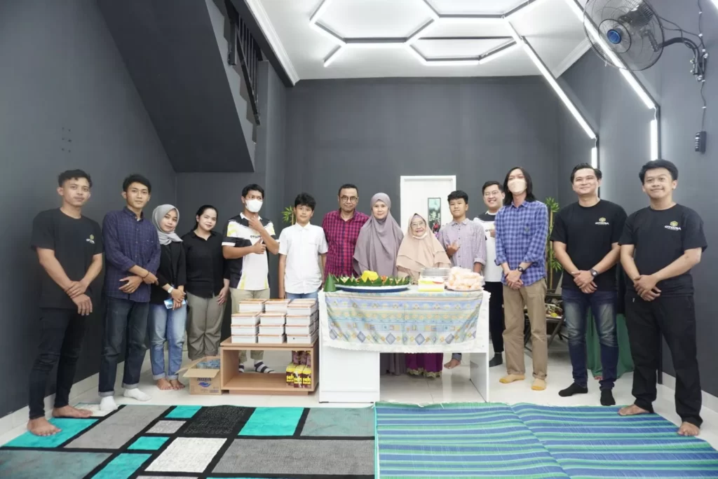 otopia grand wisata