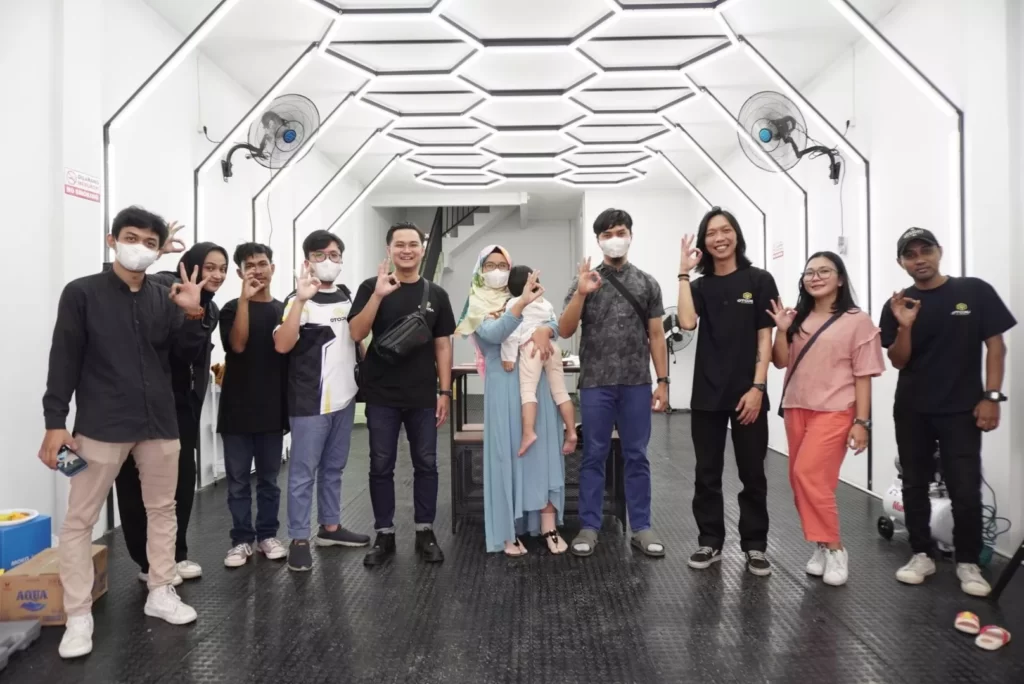 otopia depok