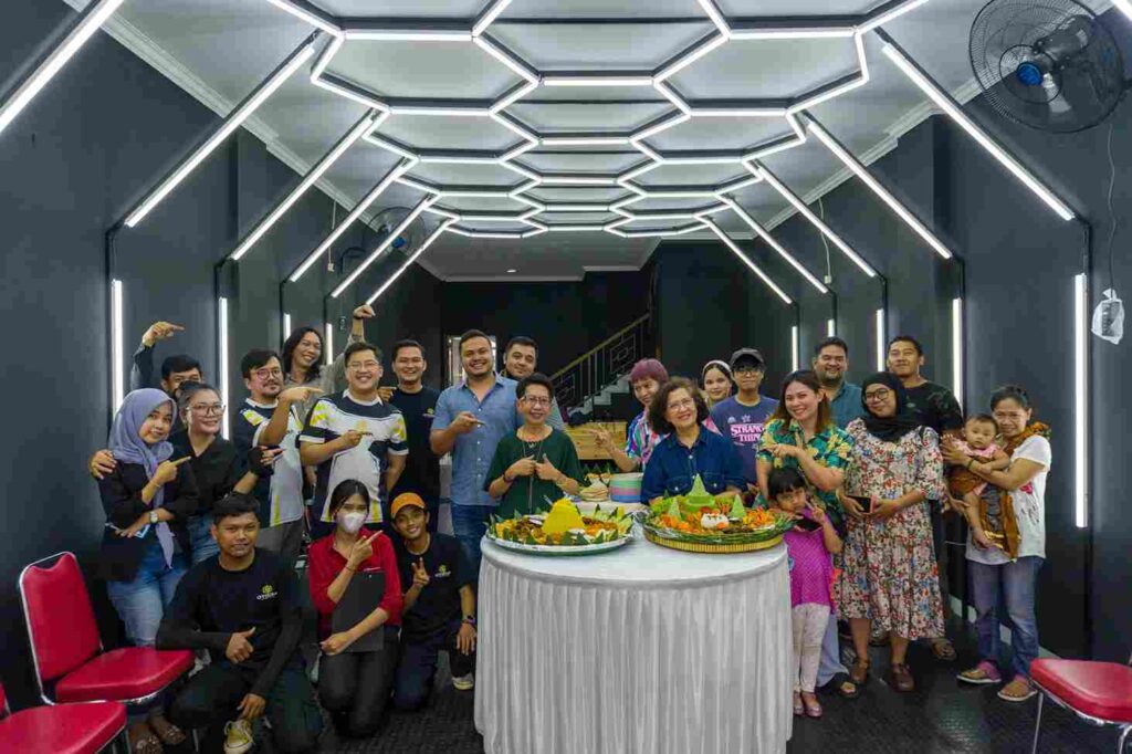 otopia karawaci