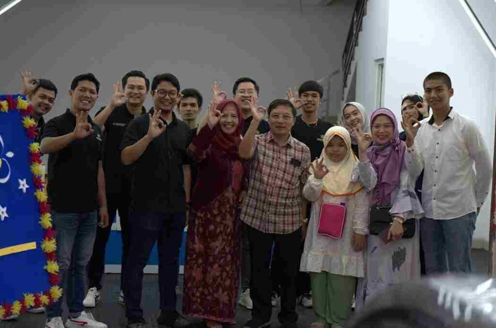 otopia cimahi
