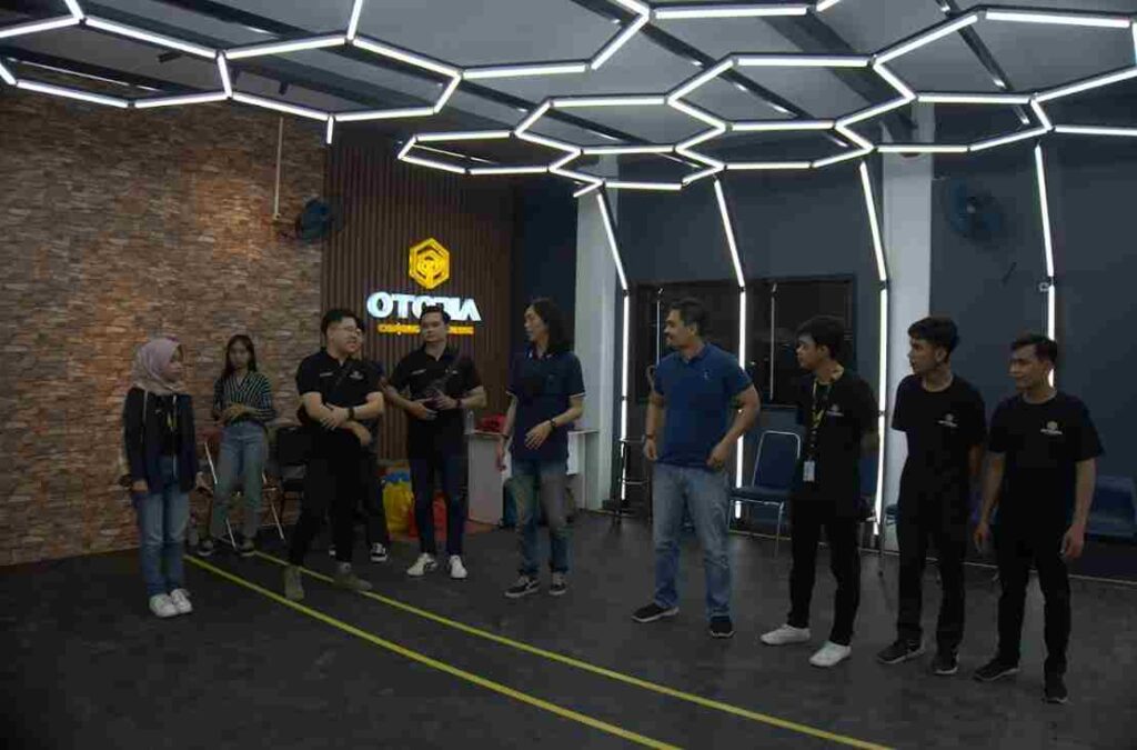 otopia duren sawit